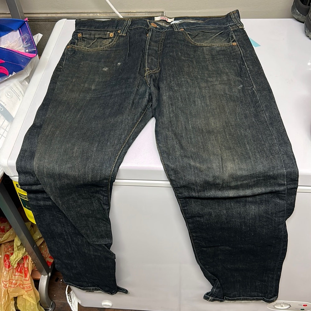 Levi's jeans 32x32 raw denim